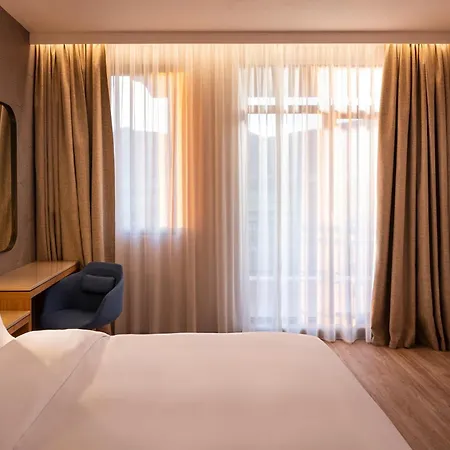 Hyatt Regency Resort 4*