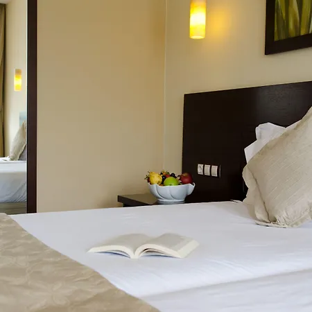 Hyatt Regency 4*