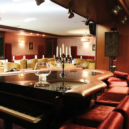 Hyatt Regency Station touristique 4*