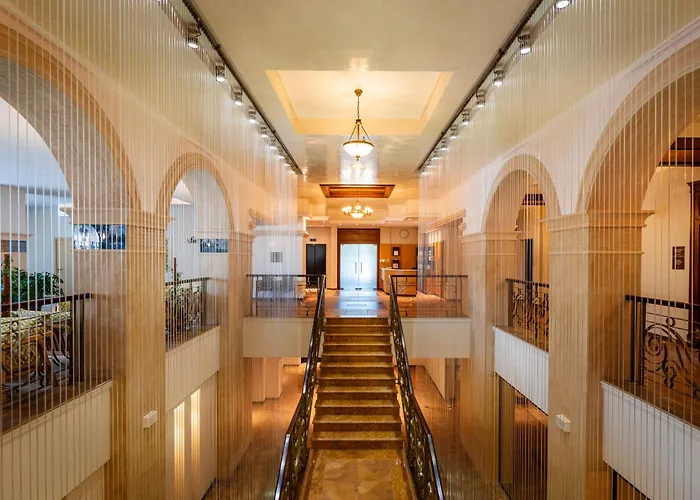 Hyatt Regency 4* Правец