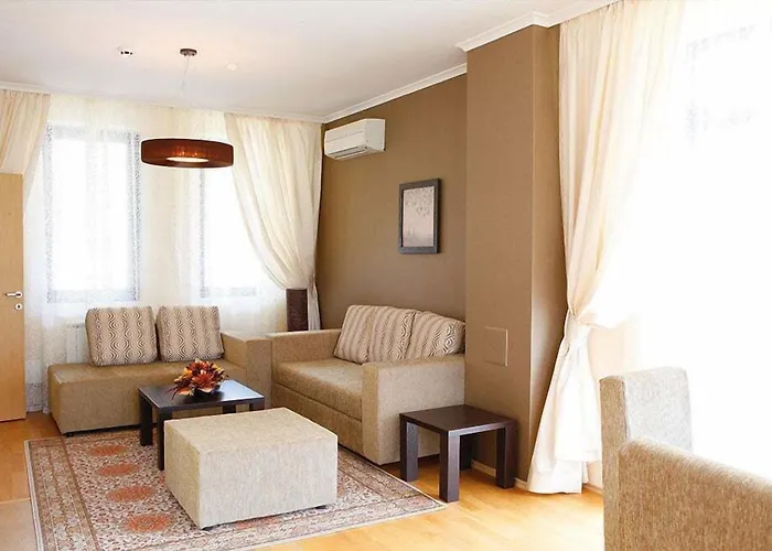 Hyatt Regency Правец