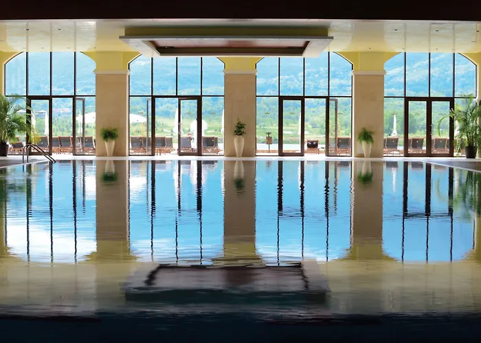 Здравен курорт Hyatt Regency 4*