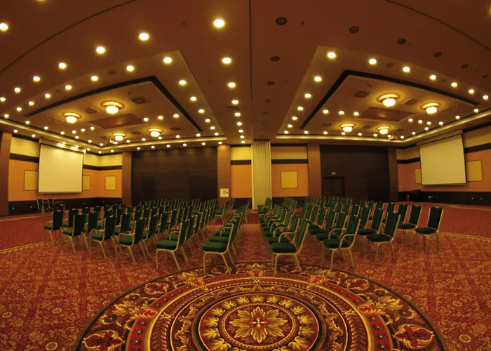 Hyatt Regency Здравен курорт Правец